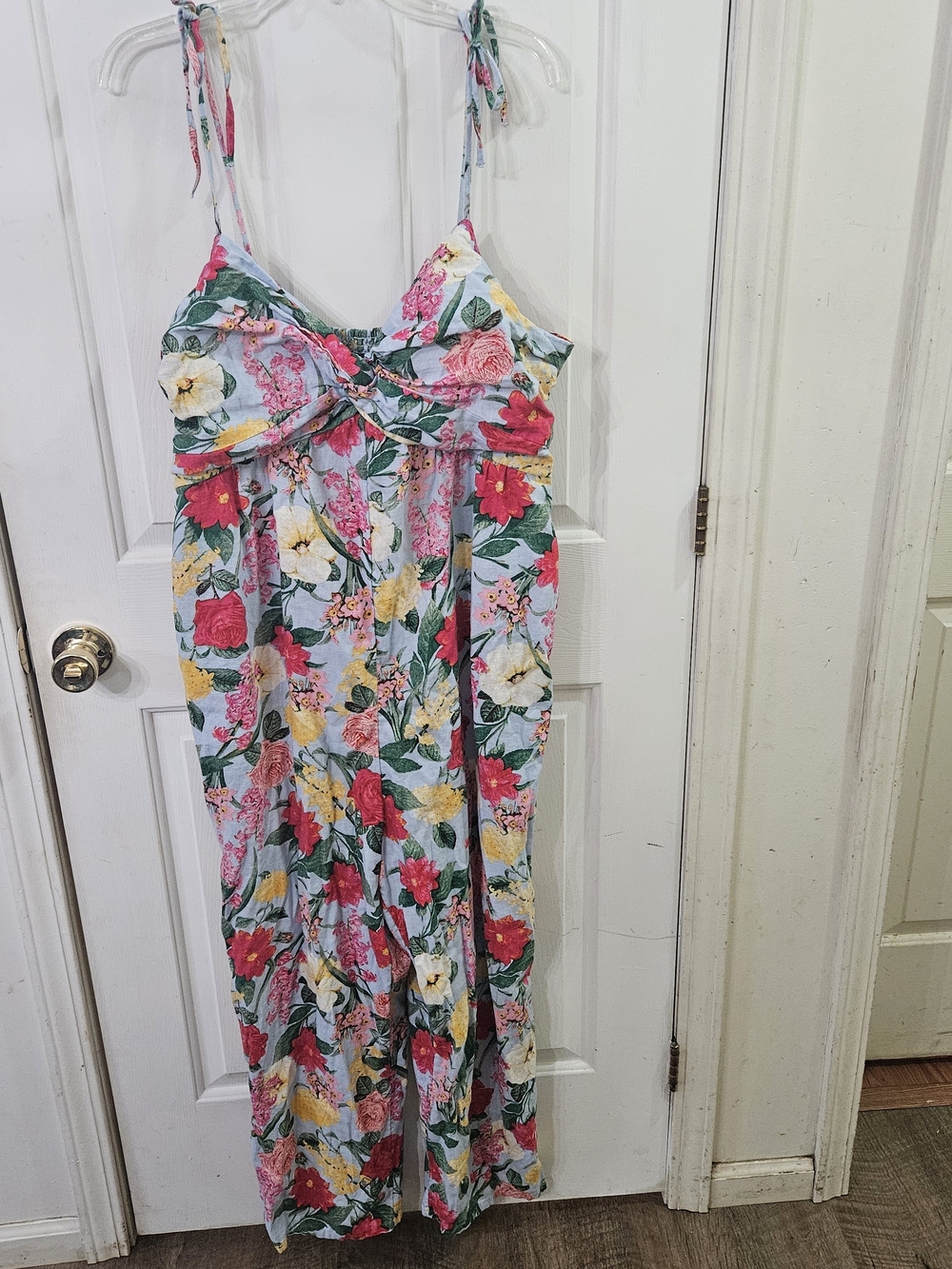 Old Navy Linen Blend Jumpsuit Women's XL Blue Pink Floral Smocked Strappy